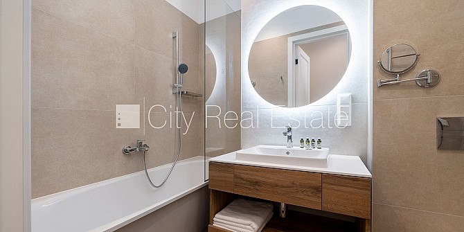 Jaunceltne, labiekārtota apzaļumota teritorija, pazemes autostāvvieta, pagalmā bērnu spēļu Jūrmala - foto 10