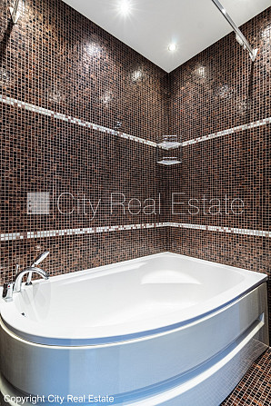 Projekts - De Luxe, jaunceltne, labiekārtota apzaļumota teritorija, bruģēts piebraucamais Rīga - foto 18