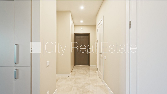 Новостройка, зеленая территория, благоустроенный озеленённый двор, закрытый Юрмала - изображение 9