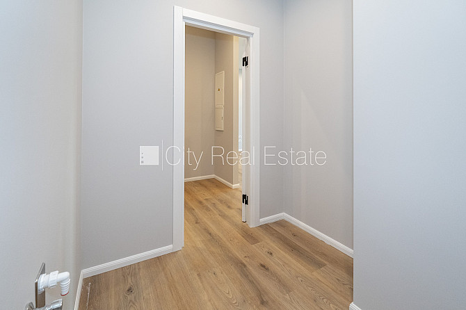 Jaunceltne, labiekārtota apzaļumota teritorija, bruģēts piebraucamais ceļš, teritorijas Jūrmala - foto 15