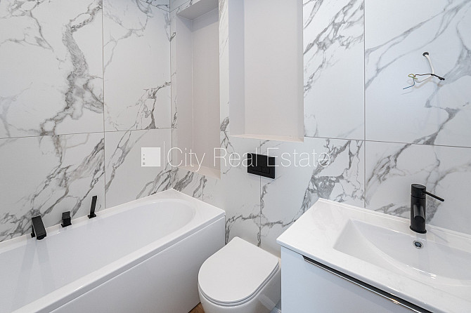 Jaunceltne, labiekārtota apzaļumota teritorija, bruģēts piebraucamais ceļš, teritorijas Jūrmala - foto 18