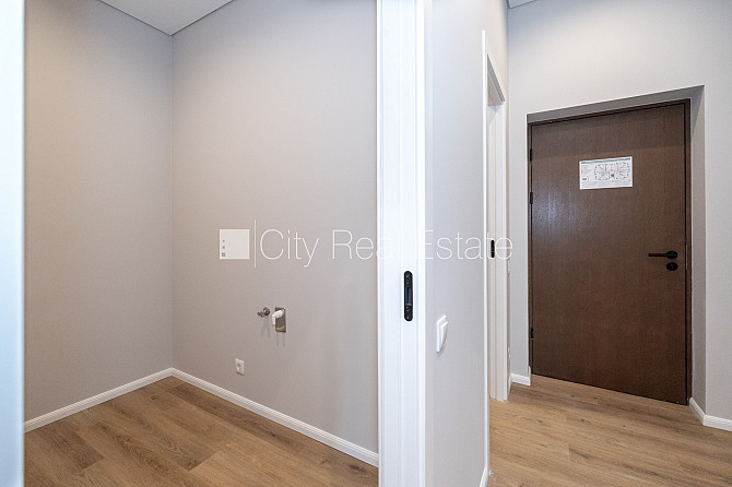 Jaunceltne, labiekārtota apzaļumota teritorija, bruģēts piebraucamais ceļš, teritorijas Jūrmala - foto 16