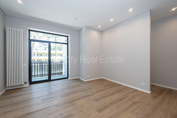 Jaunceltne, labiekārtota apzaļumota teritorija, bruģēts piebraucamais ceļš, teritorijas Jūrmala - foto 3