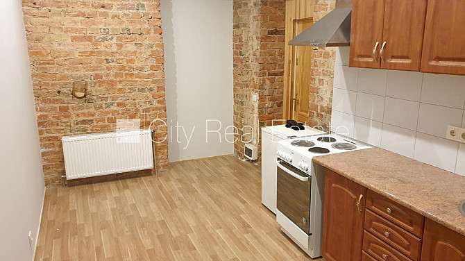 Фасадный дом, реновированный дом, благоустроенная озеленённая территория, Рига - изображение 15