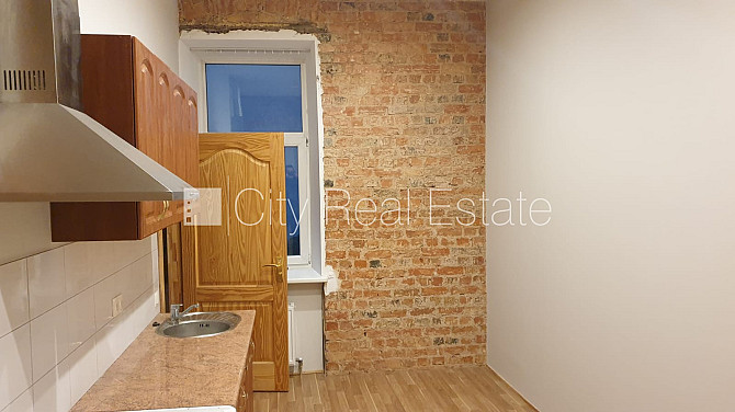 Фасадный дом, реновированный дом, благоустроенная озеленённая территория, Рига - изображение 18