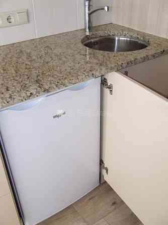 Новостройка, благоустроенная озеленённая территория, закрытая территория, Rīga