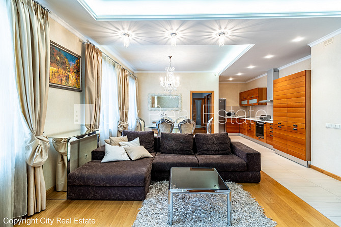 Projekts - Pulkveža Nams, pagalma ēka, renovēta māja, labiekārtots apzaļumots pagalms, Rīga - foto 2