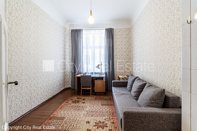 Fasādes māja, renovēta māja, dzīvokļu skaits ēkā  10 gab., mainīts Jumta segums, viena Rīga - foto 7