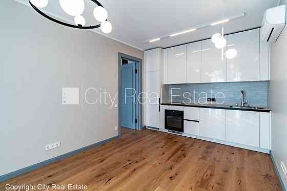 Новостройка, здание во дворе, возможность аренды парковки, во дворе детская Rīga