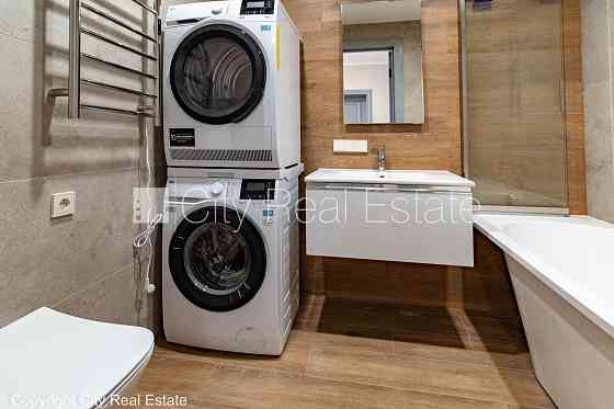 Новостройка, дом во дворе, благоустроенный озеленённый двор, возможность аренды Рига