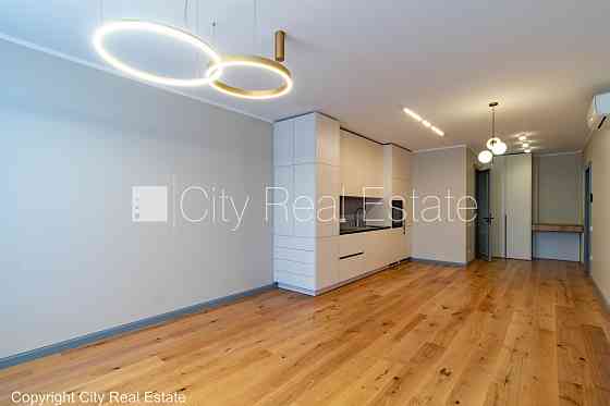 Новостройка, дом во дворе, благоустроенный озеленённый двор, возможность аренды Рига