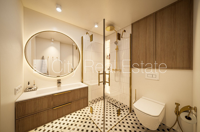 Projekts - Kalpaka Residence, fasādes māja, renovēta māja, slēgts pagalms, objektu apsargā Rīga - foto 14