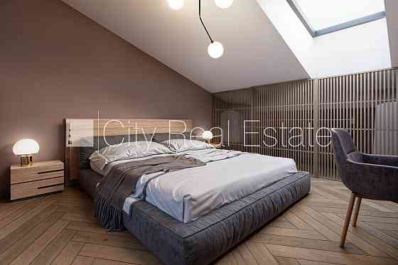 Проект - Kalpaka Residence, фасадный дом, реновированный дом, благоустроенная озеленённая Rīga