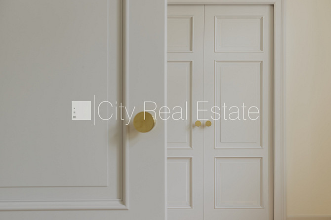 Фасадный дом, реновированный дом, установлены солнечные панели , благоустроенный Рига - изображение 6