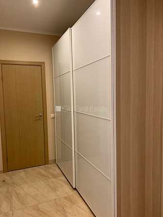 Рядный дом, зеленая территория, благоустроенный озеленённый двор, закрытая Юрмала - изображение 11