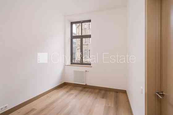 Проект - Place 4, фасадный дом, реновированный дом, закрытый двор, вход с улицы, лифт, Rīga