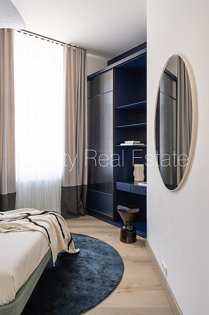 Projekts - Place 4, fasādes māja, renovēta māja, ir lifts, kāpņu telpa pēc kapitālā Rīga - foto 11