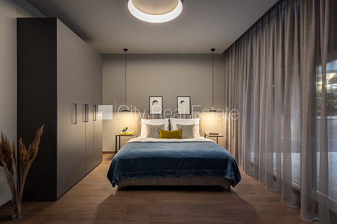 Новостройка, фасадный дом, благоустроенный озеленённый двор, подземная стоянка, Юрмала - изображение 7