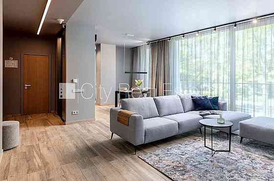 Новостройка, фасадный дом, благоустроенный озеленённый двор, подземная стоянка, Jūrmala