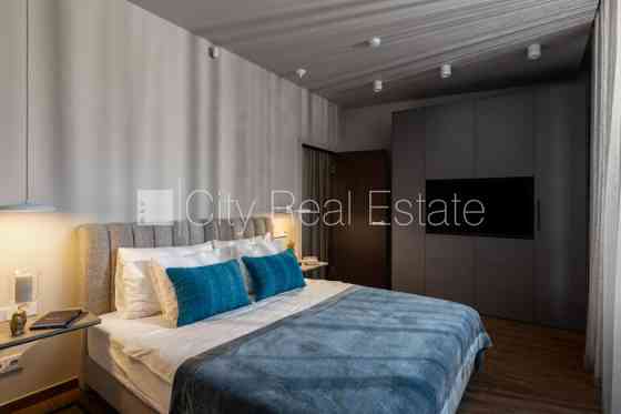 Новостройка, фасадный дом, благоустроенный озеленённый двор, подземная стоянка, Jūrmala