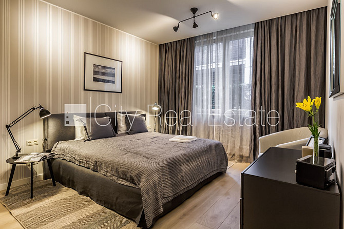 Новостройка, благоустроенный озеленённый двор, место для машины, подземная Юрмала - изображение 5