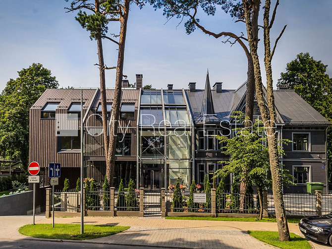 Новостройка, фасадный дом, зеленая территория, благоустроенная озеленённая Юрмала - изображение 15