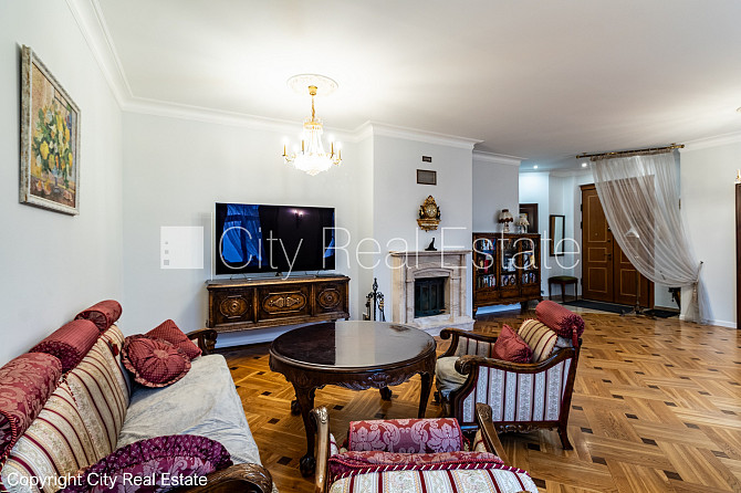 Фасадный дом, окна выходят в обе стороны дома, смежно-изолированные комнаты, Рига - изображение 4