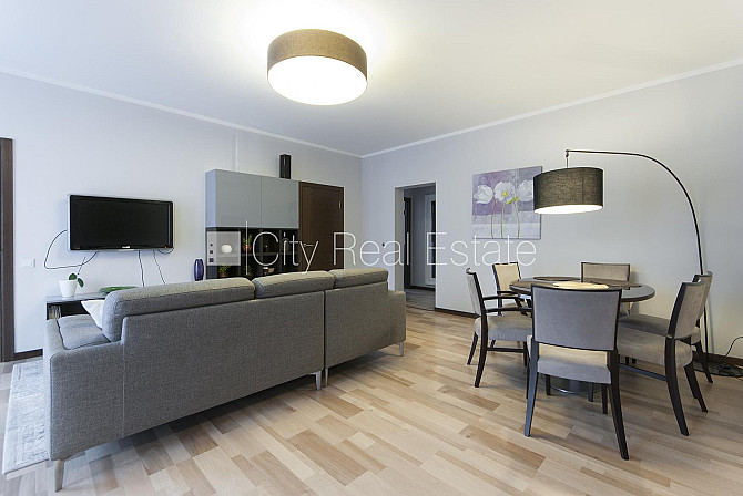 Новостройка, благоустроенная озеленённая территория, закрытая территория, Юрмала - изображение 2