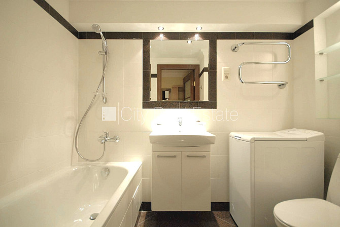 Jaunceltne, fasādes māja, labiekārtota apzaļumota teritorija, labiekārtots apzaļumots Rīga - foto 19