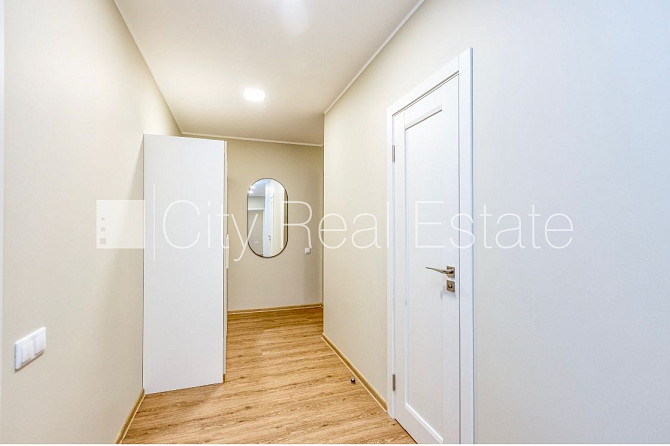 Фасадный дом, закрытый двор, окна выходят во двор, количество спален 2 шт., студио, Рига - изображение 16