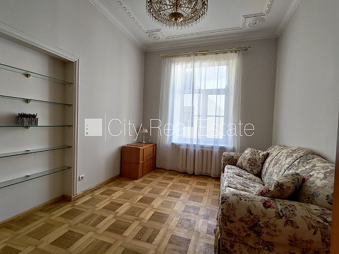 Zeme īpašumā, fasādes māja, renovēta māja, ķieģeļu mūra sienas, fasāde ar dekoratīvo Rīga - foto 20