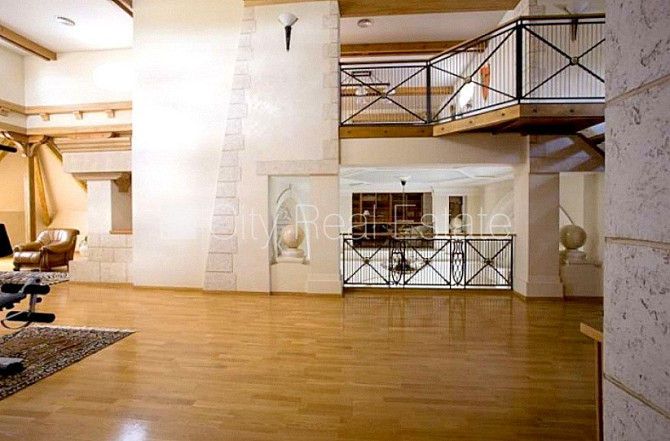 Земля в собственности, фасадный дом, реновированный дом, поменянное покрытие Рига - изображение 16