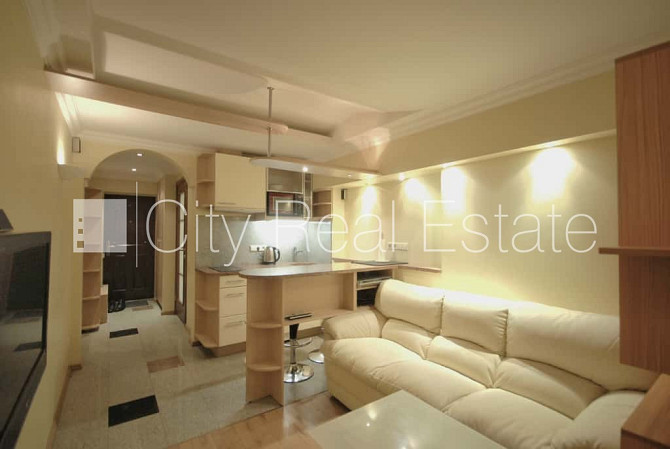 Jaunceltne, fasādes māja, labiekārtota apzaļumota teritorija, labiekārtots apzaļumots Rīga - foto 6