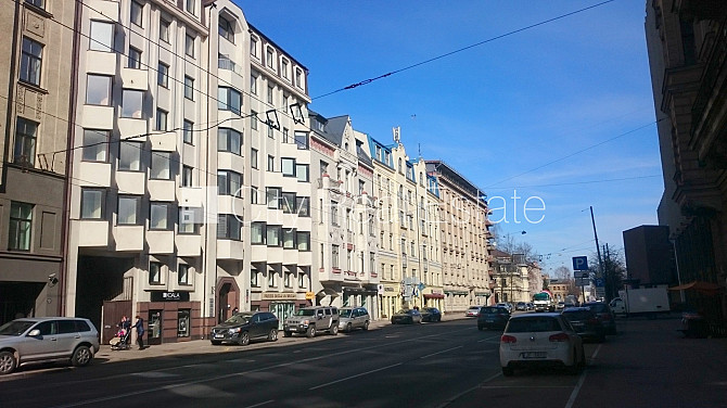 Mansards, ir lifts, franču balkons, logi vērsti uz pagalma pusi, viena istaba izolēta, Rīga - foto 16