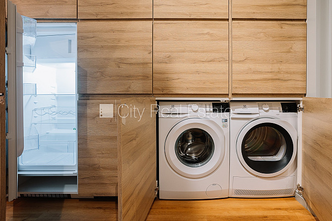 Новостройка, благоустроенный озеленённый двор, закрытый двор, озеленённая Юрмала - изображение 7