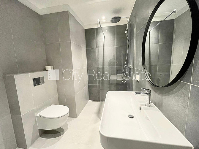 Jaunceltne, fasādes māja, labiekārtota apzaļumota teritorija, slēgts pagalms, pagalmā bērnu Rīga - foto 8