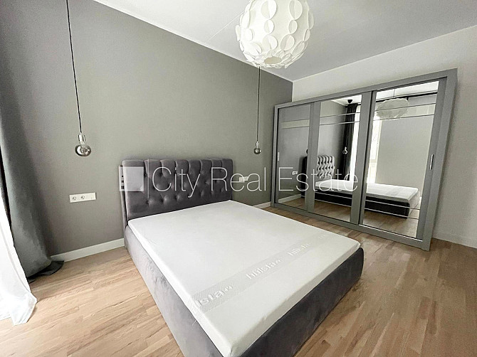 Jaunceltne, fasādes māja, labiekārtota apzaļumota teritorija, slēgts pagalms, pagalmā bērnu Rīga - foto 5