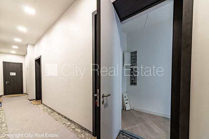 Fasādes māja, renovēta māja, slēgts pagalms, ieeja no ielas un pagalma, ir lifts, kāpņu Rīga - foto 10