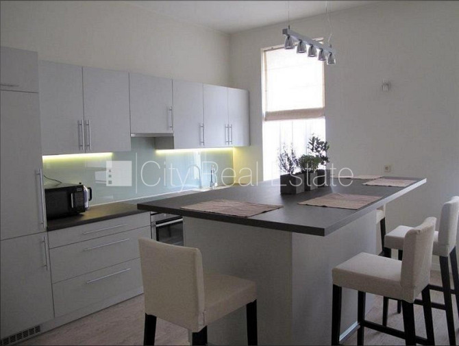 Фасадный дом, реставрированный дом, возможность аренды парковки, подземная Рига - изображение 2