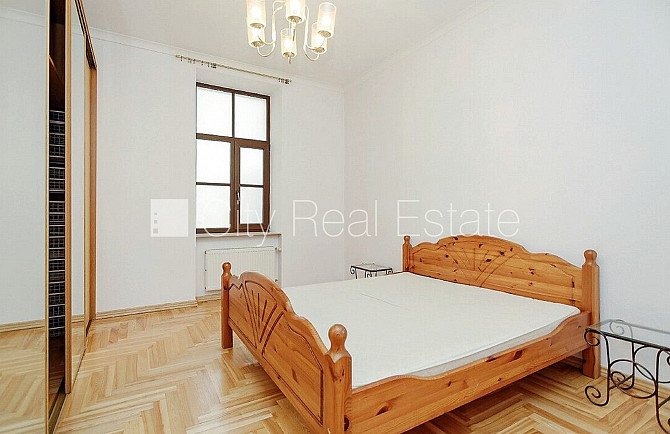 Земля в собственности, фасадный дом, реновированный дом, поменянное покрытие Рига - изображение 19