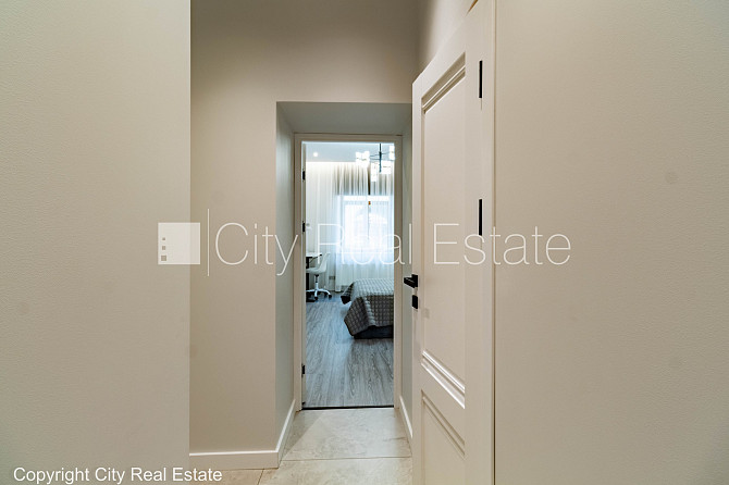 Дом во дворе, реновированный дом, благоустроенный озеленённый двор, закрытый Рига - изображение 18