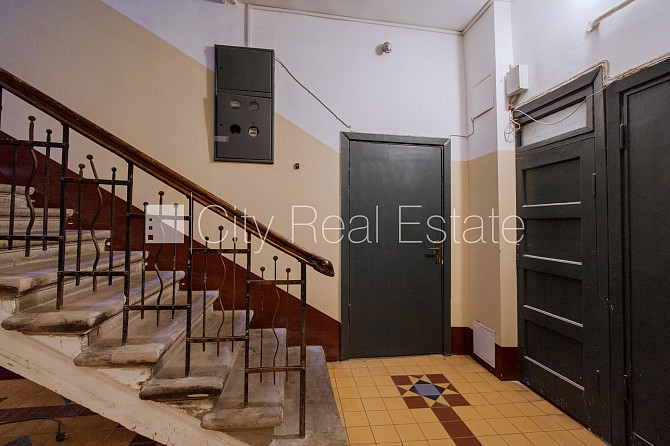 Дом во дворе, реновированный дом, благоустроенный озеленённый двор, закрытый Рига - изображение 20