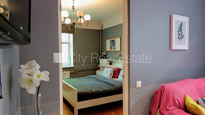 Дом во дворе, реновированный дом, благоустроенная озеленённая территория, Рига - изображение 6