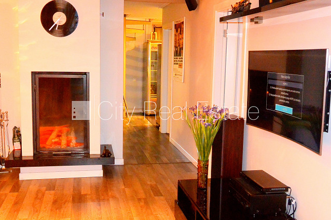 Zeme īpašumā, pagalma māja, ķieģeļu mūra sienas, labiekārtota apzaļumota teritorija, Rīga - foto 7