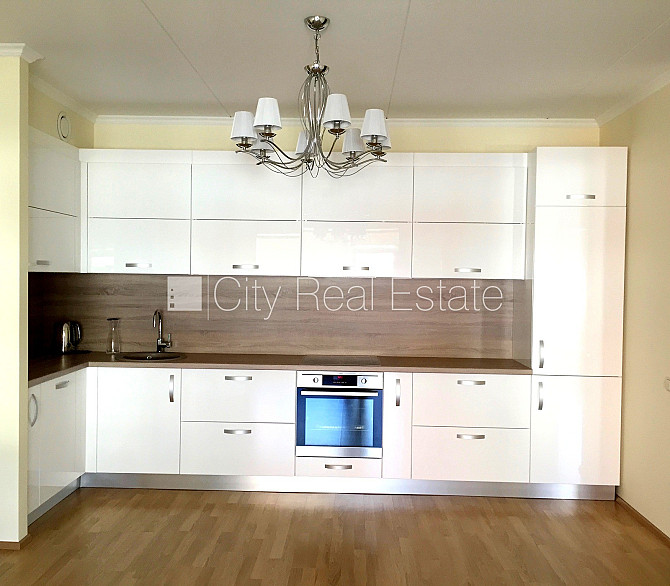 Проект - Бикерниеки, здание во дворе, благоустроенный озеленённый двор, Рига - изображение 8