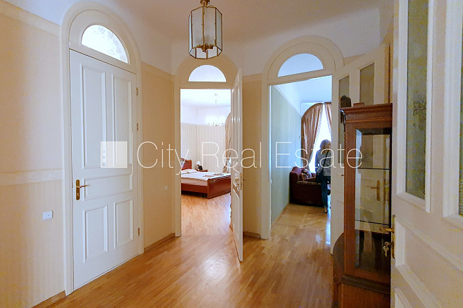 Fasādes māja, renovēta māja, ķieģeļu mūra sienas, fasāde ar dekoratīvo apmetumu, Rīga - foto 6