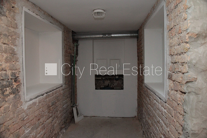 Par īres/nomas un līguma nosacījumiem var vienoties individuāli, fasādes māja, slēgts Rīga - foto 5