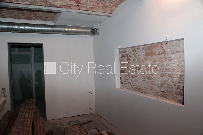 Par īres/nomas un līguma nosacījumiem var vienoties individuāli, fasādes māja, slēgts Rīga - foto 10