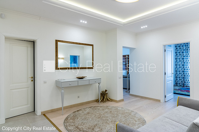 Земля в собственности, новостройка, фасадный дом, благоустроенный озеленённый Юрмала - изображение 10