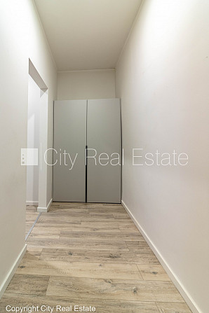 Дом во дворе, реновированный дом, лифт, лестничная клетка после капитального Рига - изображение 13